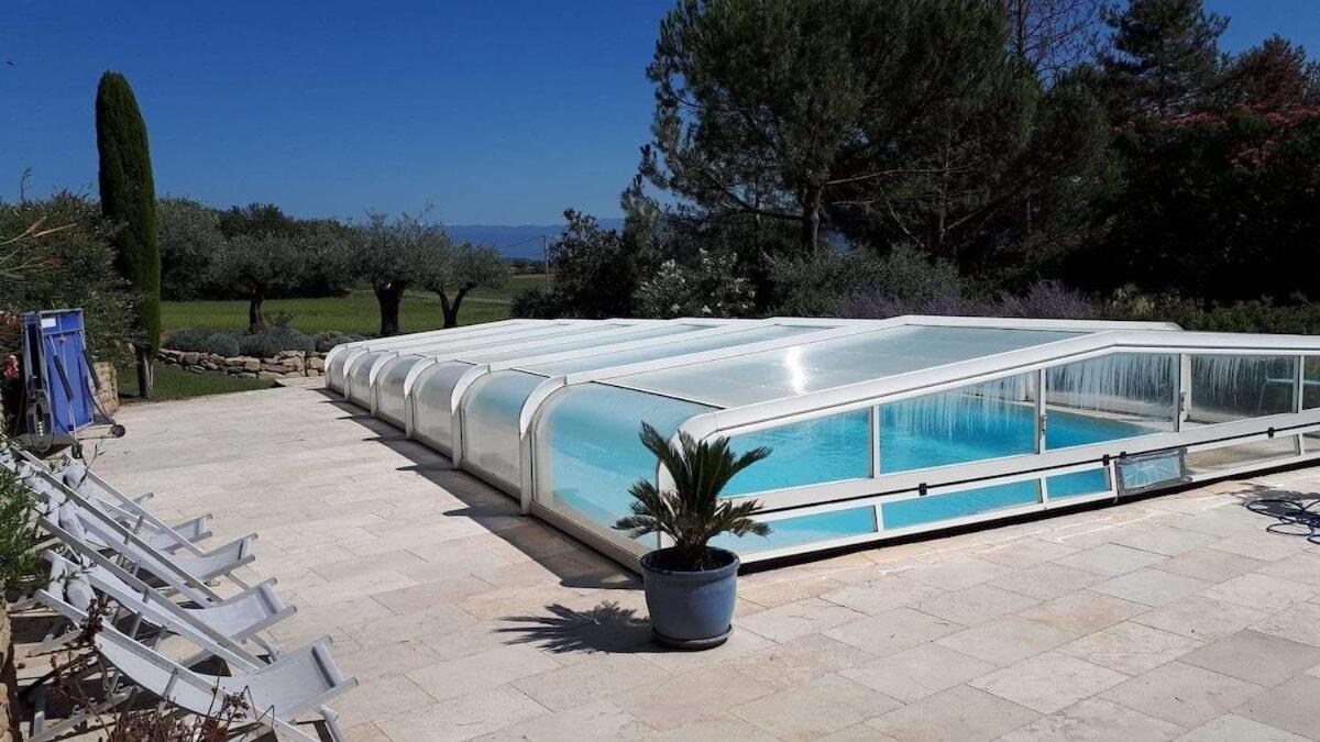 La Villa Moursoise 4 Etoiles Bagian luar foto